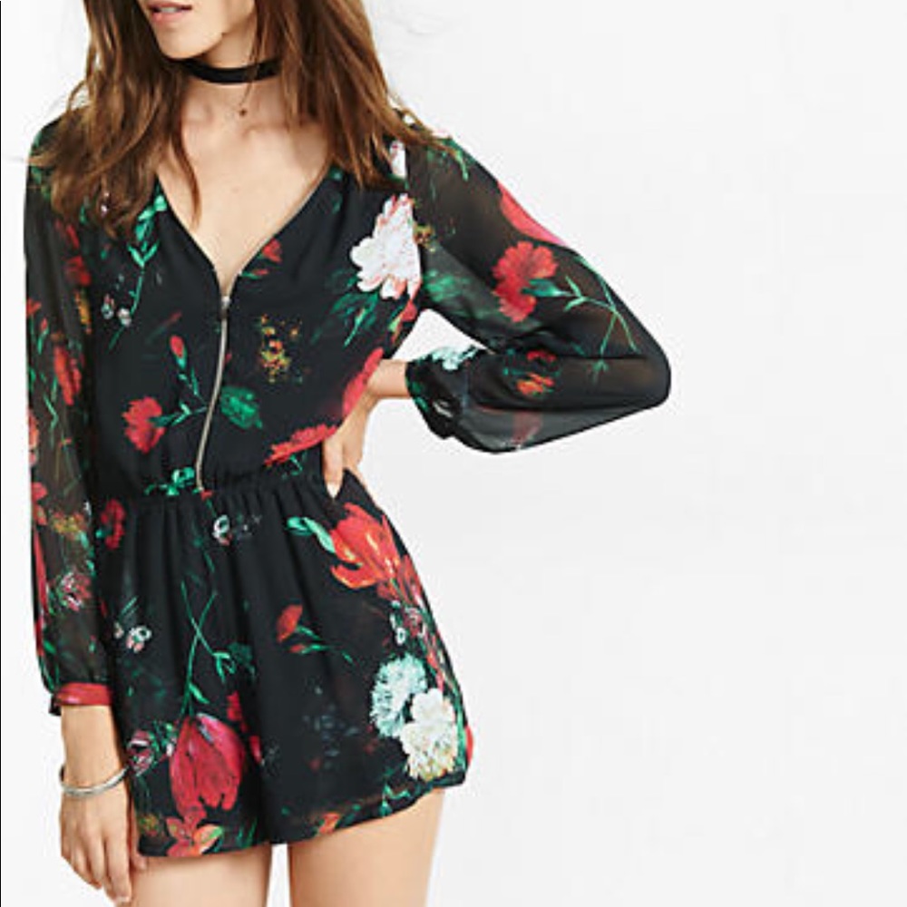 Express long sleeve floral dress